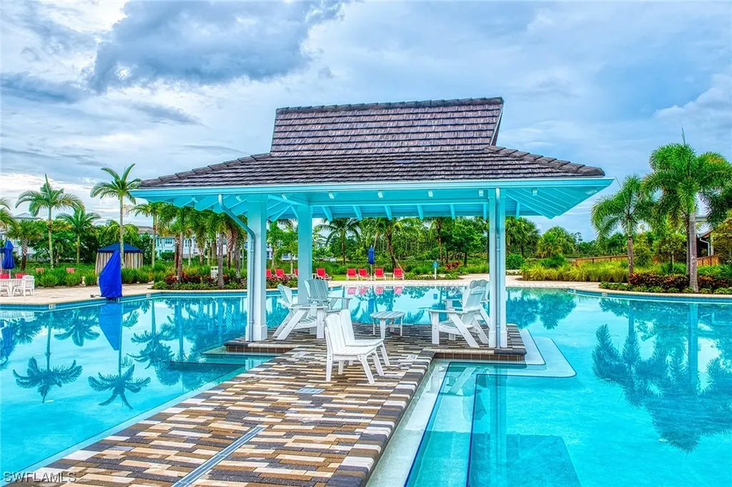6410 Warwick Avenue Naples FL 34113
