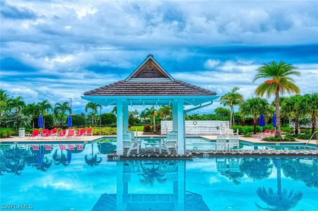 6410 Warwick Avenue Naples FL 34113