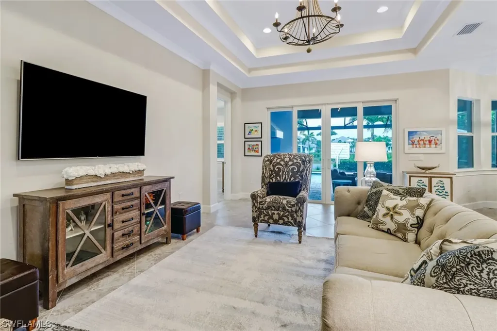 6410 Warwick Avenue Naples FL 34113