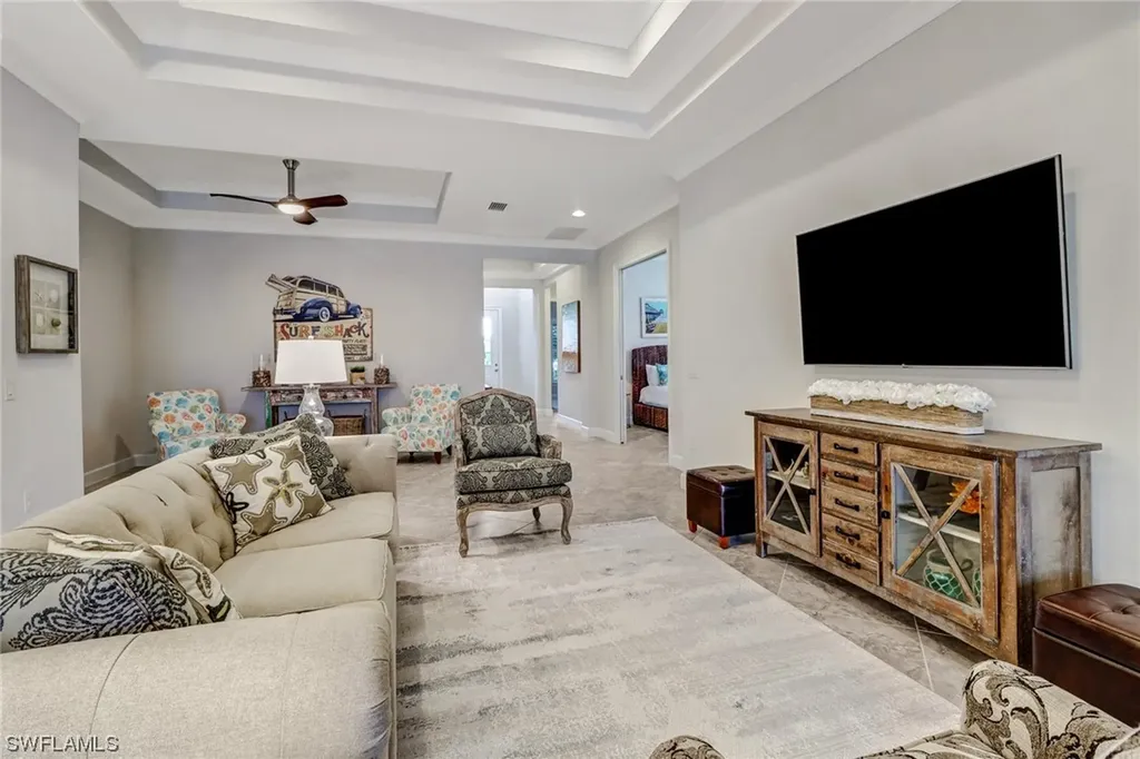 6410 Warwick Avenue Naples FL 34113