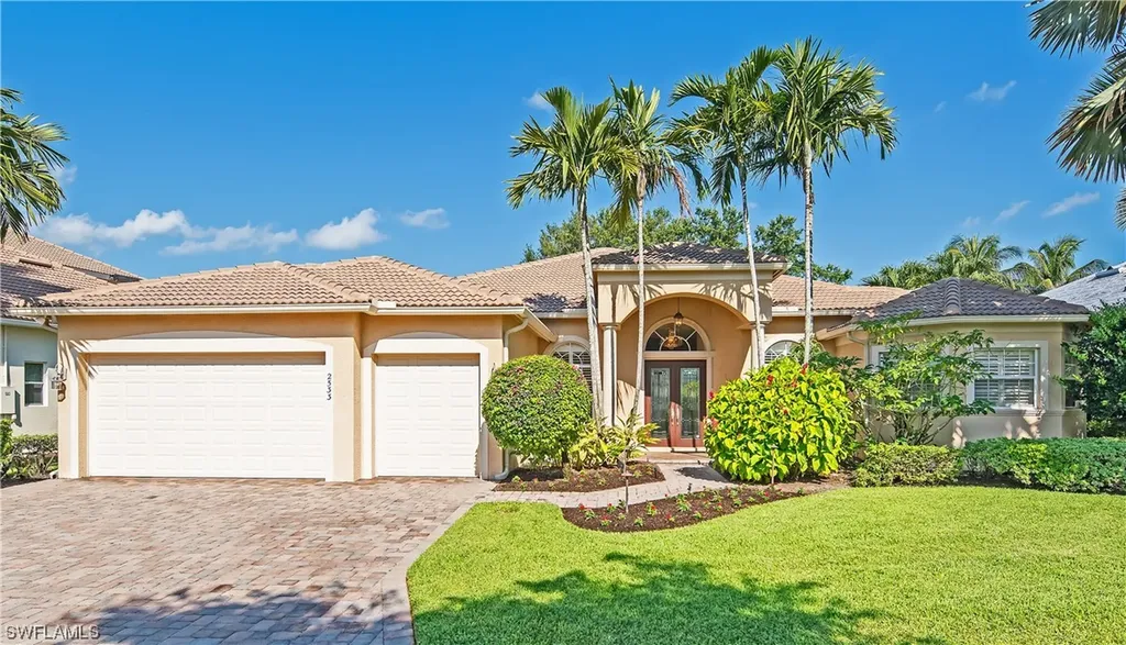 2533 Augusta Drive Naples FL 34109