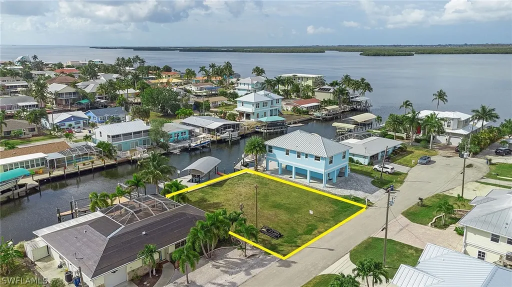 2638 Clyde Street Matlacha FL 33993