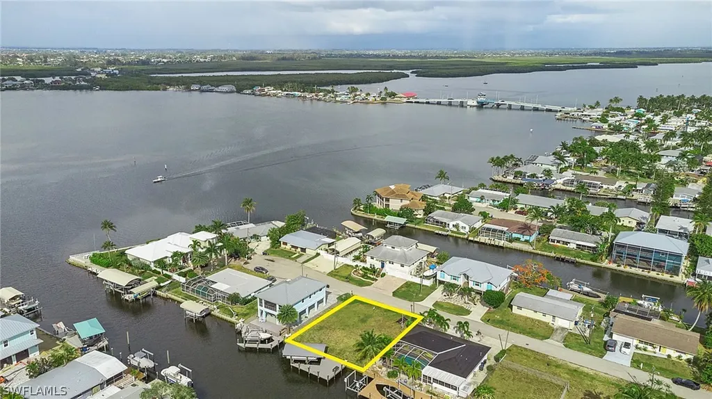 2638 Clyde Street Matlacha FL 33993