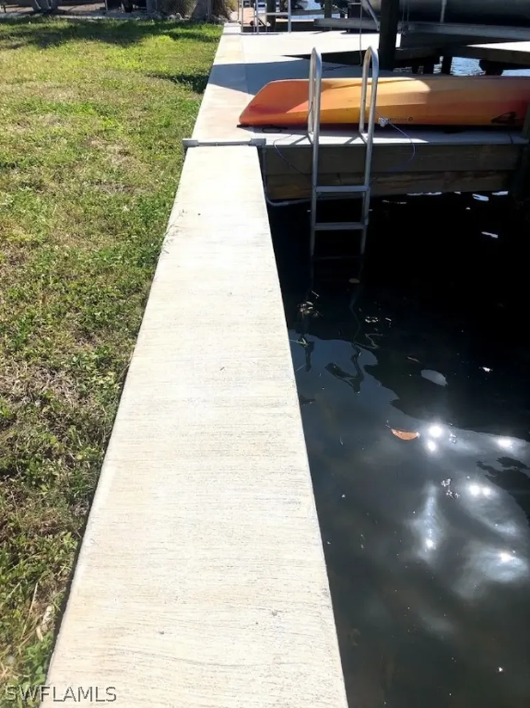2638 Clyde Street Matlacha FL 33993