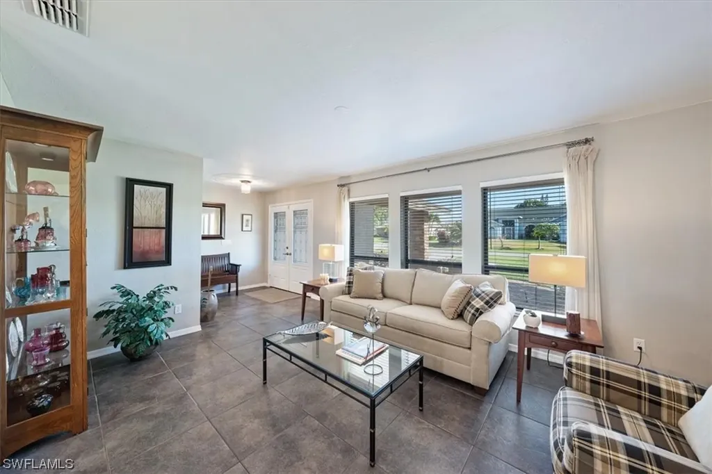 1410 SW 18th Terrace Cape Coral FL 33991