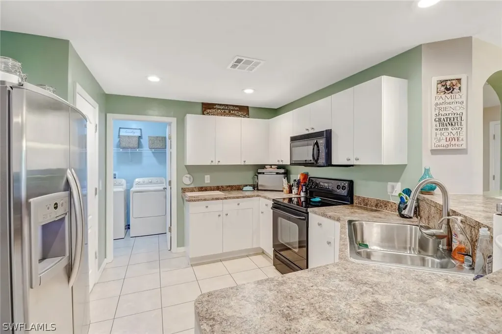 307 NW 13th Avenue Cape Coral FL 33993