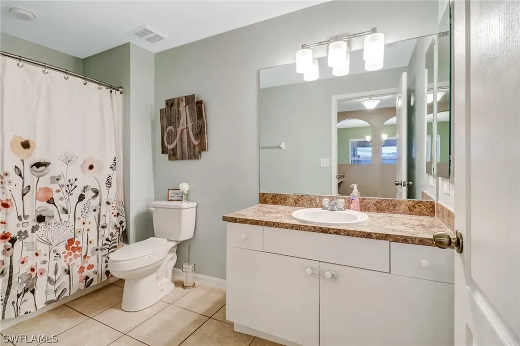 307 NW 13th Avenue Cape Coral FL 33993