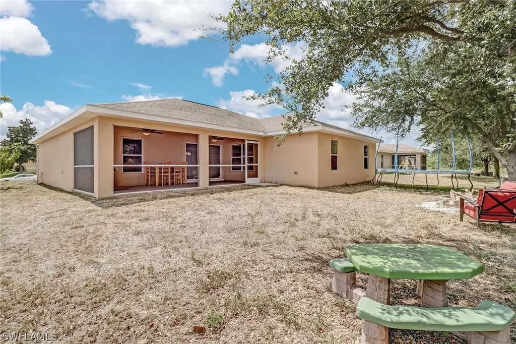 307 NW 13th Avenue Cape Coral FL 33993