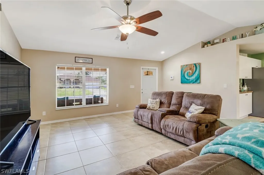 307 NW 13th Avenue Cape Coral FL 33993