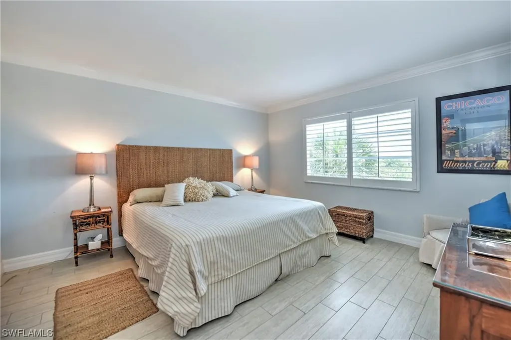 21 High Point Circle E Naples FL 34103