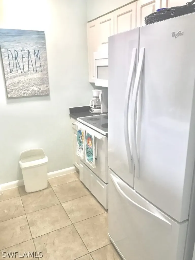 760 Sextant Drive Sanibel FL 33957