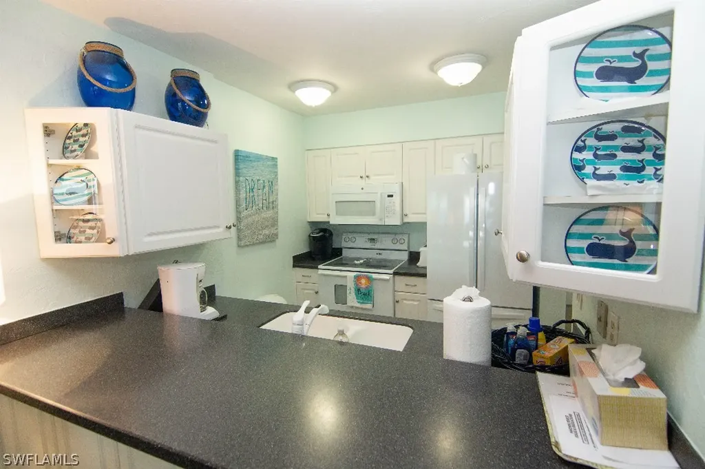 760 Sextant Drive Sanibel FL 33957