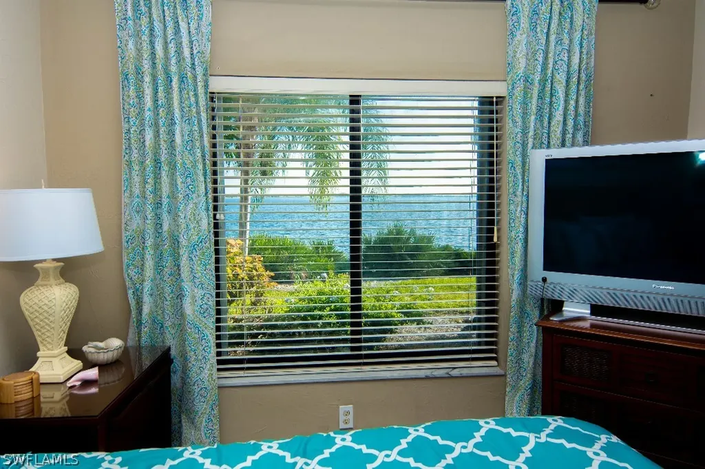 760 Sextant Drive Sanibel FL 33957