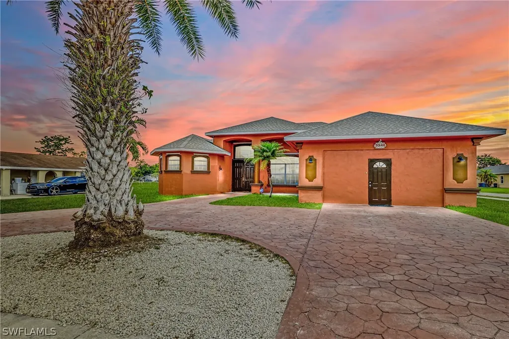 3345 South Street Fort Myers FL 33916