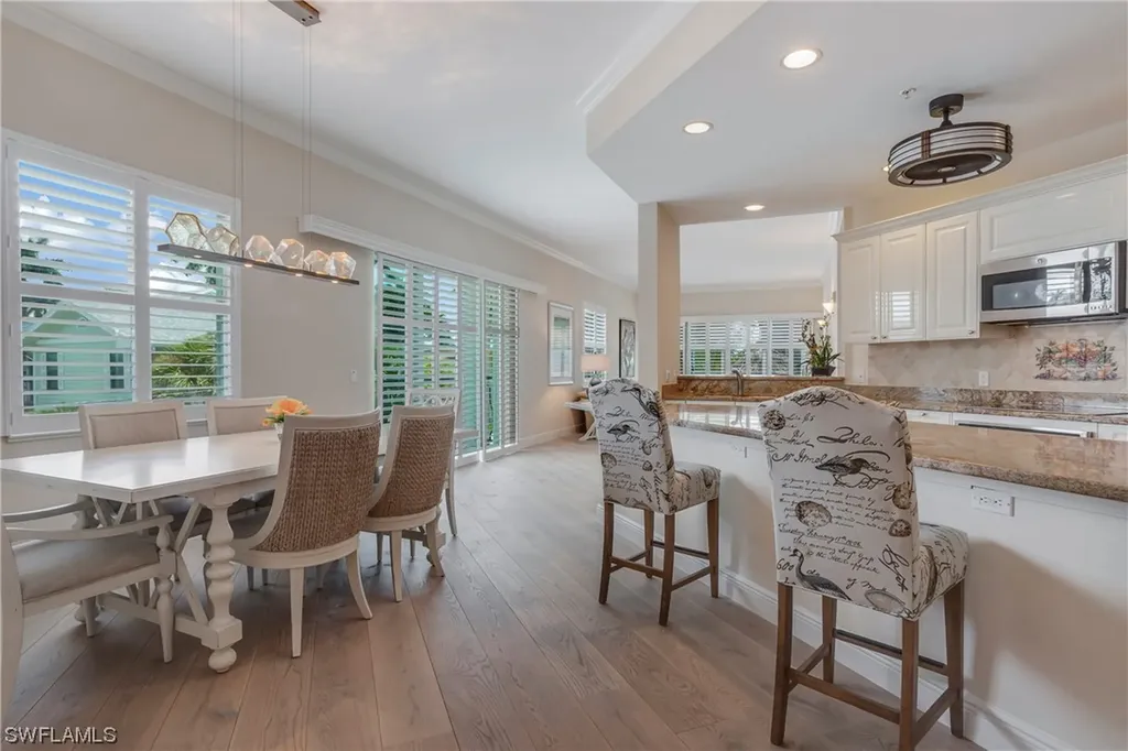 865 9th Avenue S Naples FL 34102