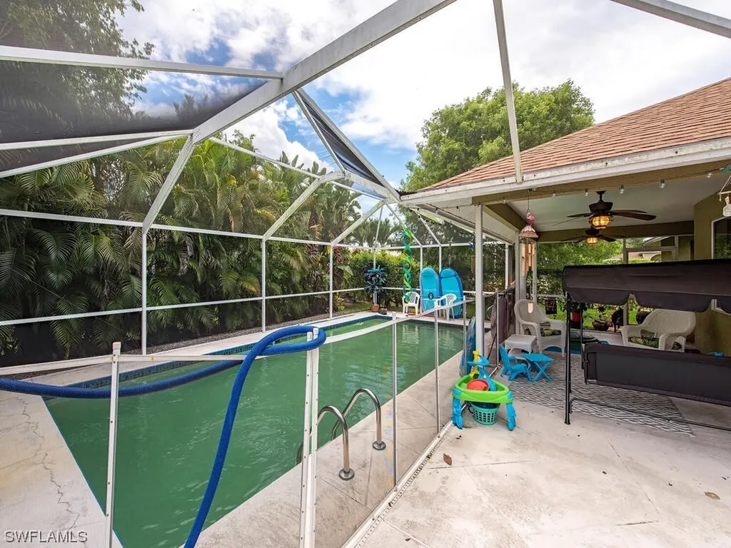 17445 Kentucky Road Fort Myers FL 33967