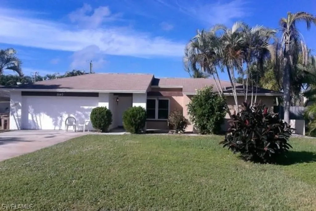 2140 SW 12th Avenue Cape Coral FL 33991