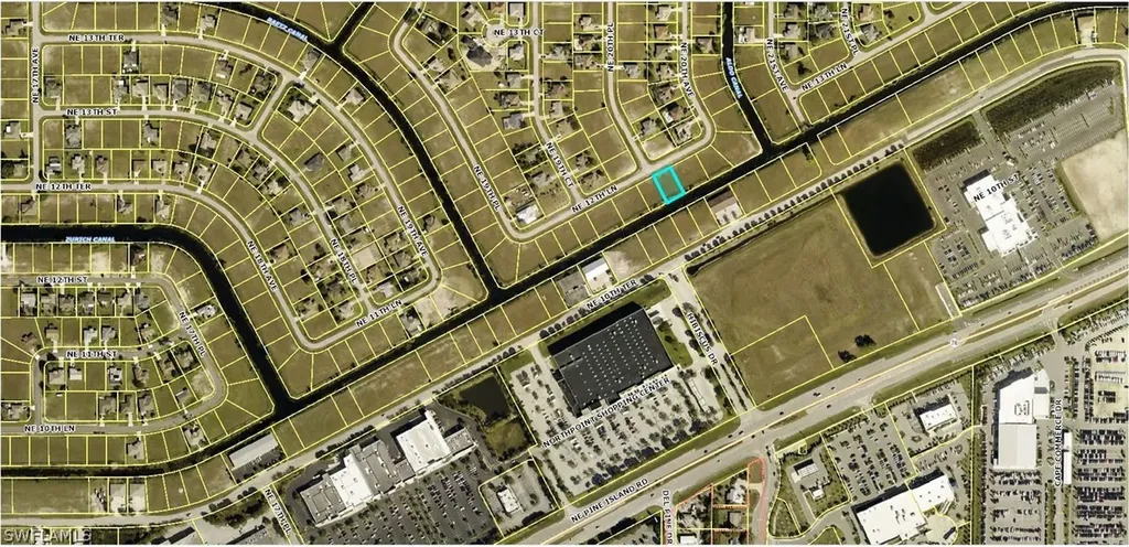 2000 NE 12th Lane Cape Coral FL 33909