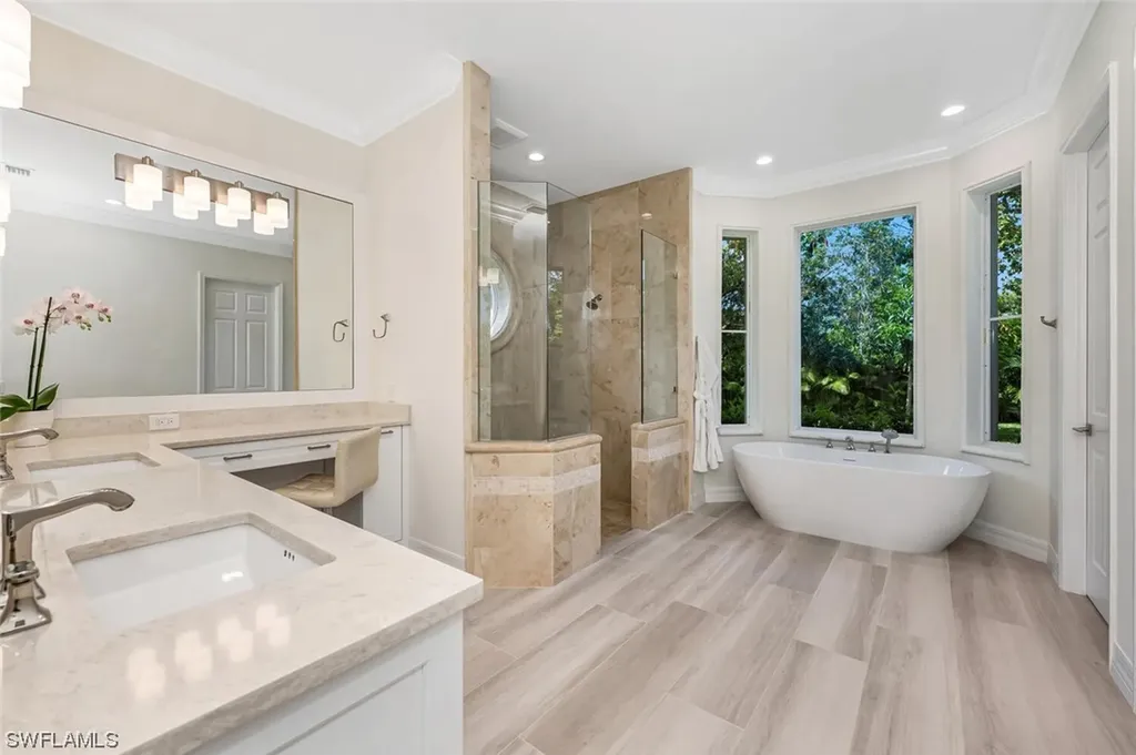 6615 Stonegate Drive Naples FL 34109