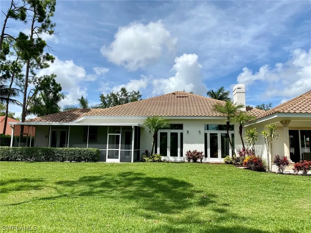 6615 Stonegate Drive Naples FL 34109