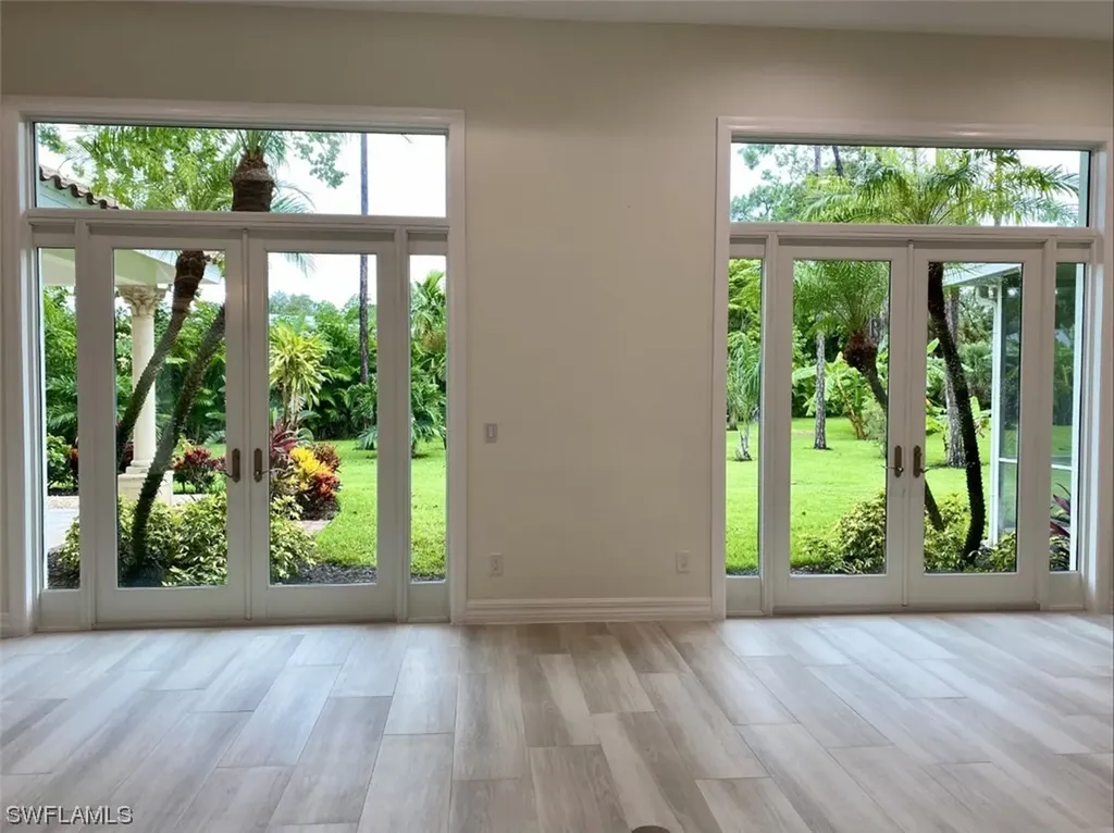 6615 Stonegate Drive Naples FL 34109