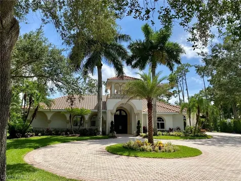 6615 Stonegate Drive Naples FL 34109