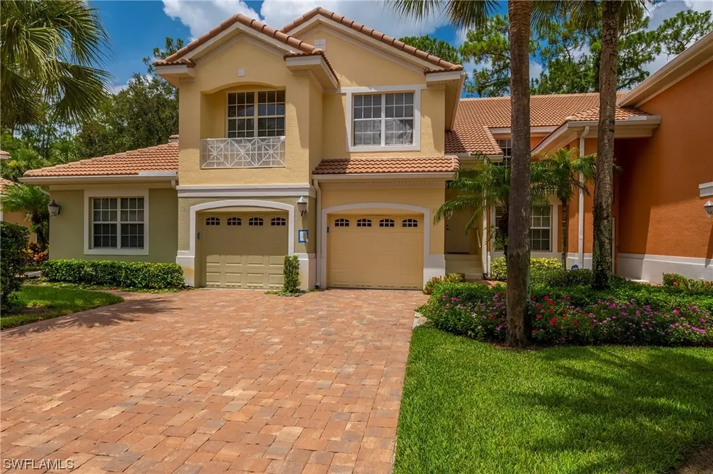 1675 Winding Oaks Way Naples FL 34109