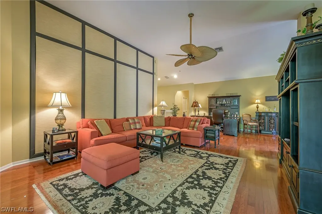1675 Winding Oaks Way Naples FL 34109