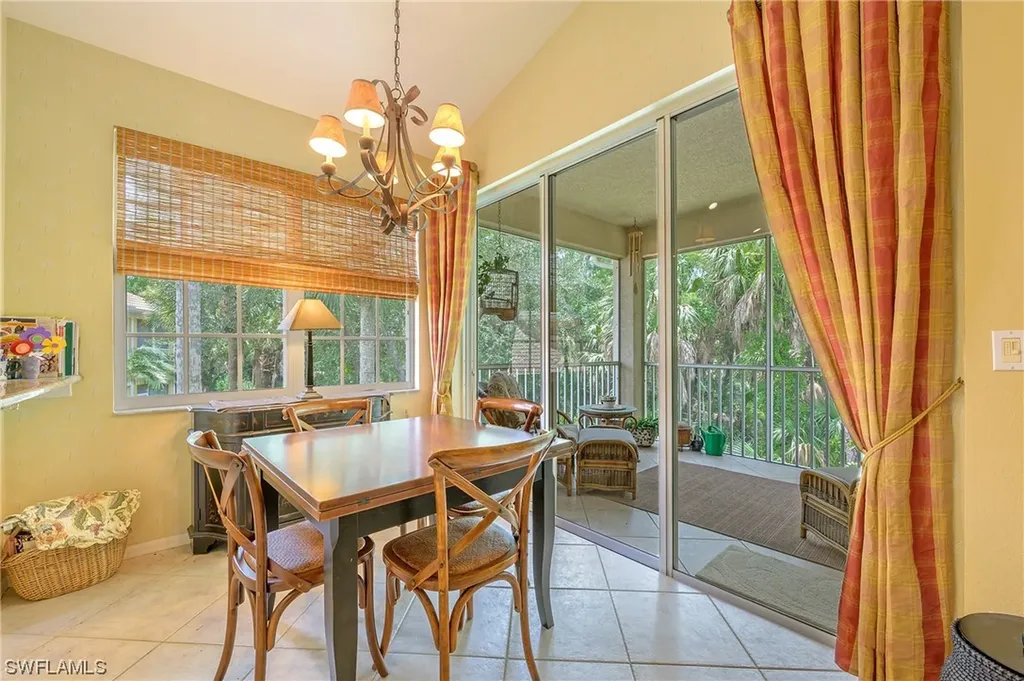 1675 Winding Oaks Way Naples FL 34109