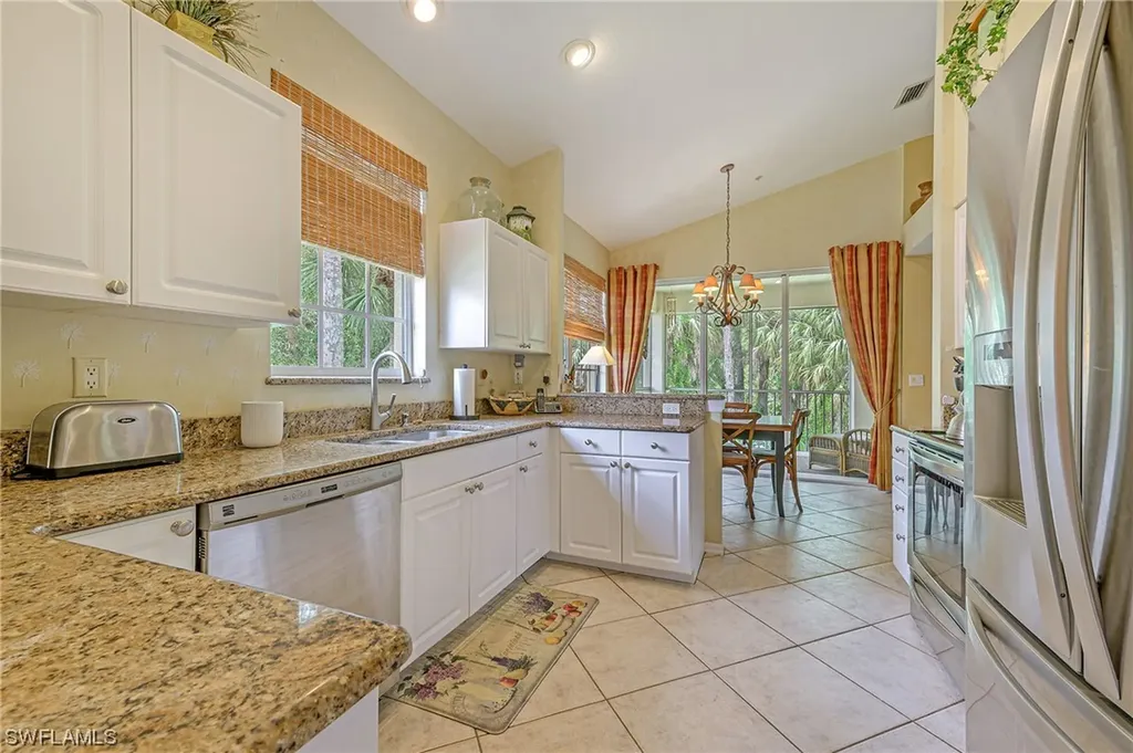 1675 Winding Oaks Way Naples FL 34109