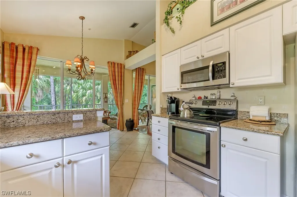 1675 Winding Oaks Way Naples FL 34109