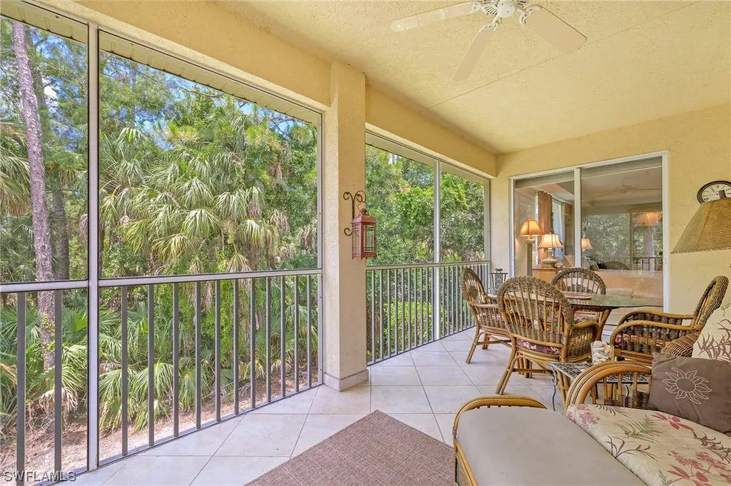1675 Winding Oaks Way Naples FL 34109