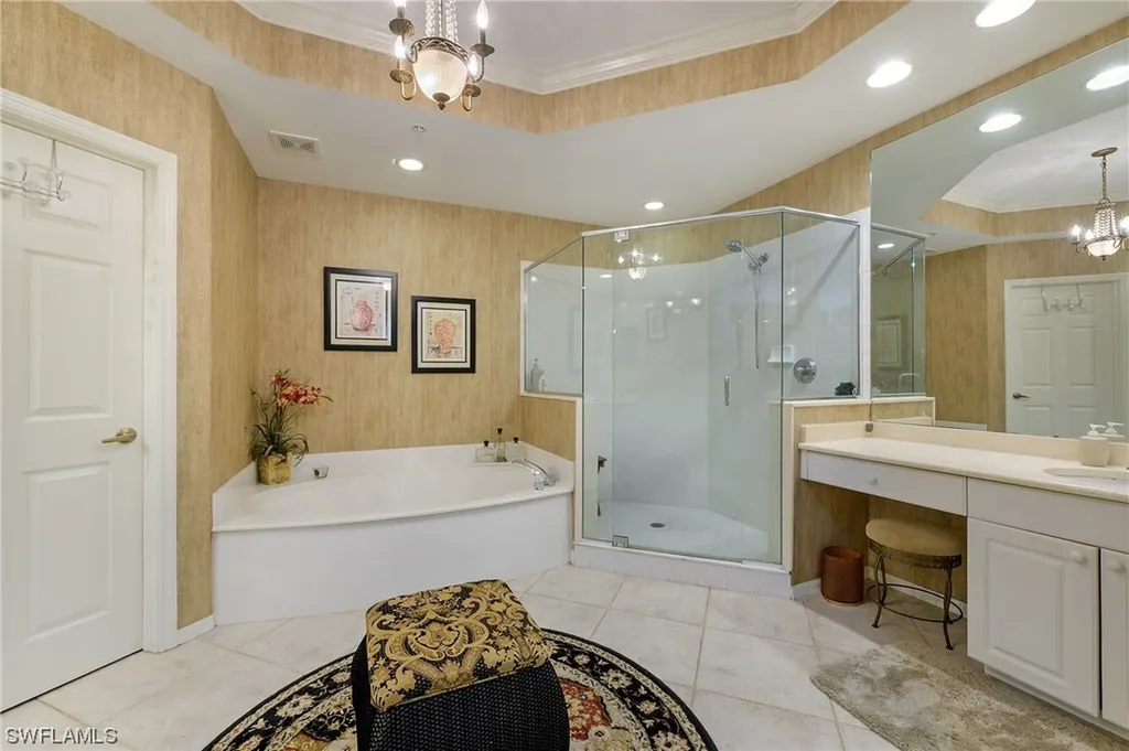 1675 Winding Oaks Way Naples FL 34109