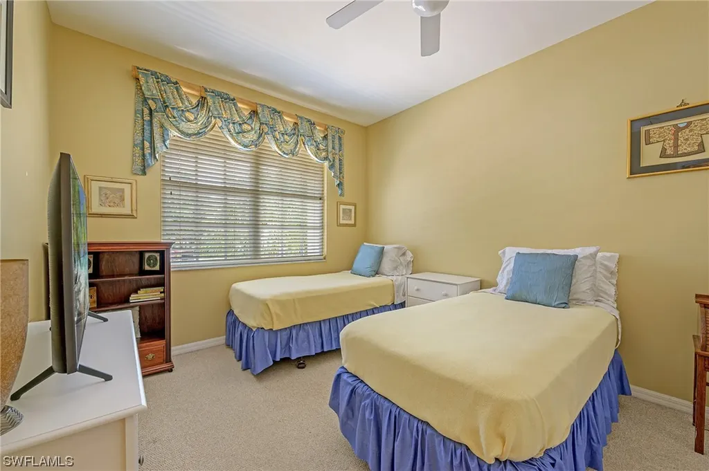 1675 Winding Oaks Way Naples FL 34109