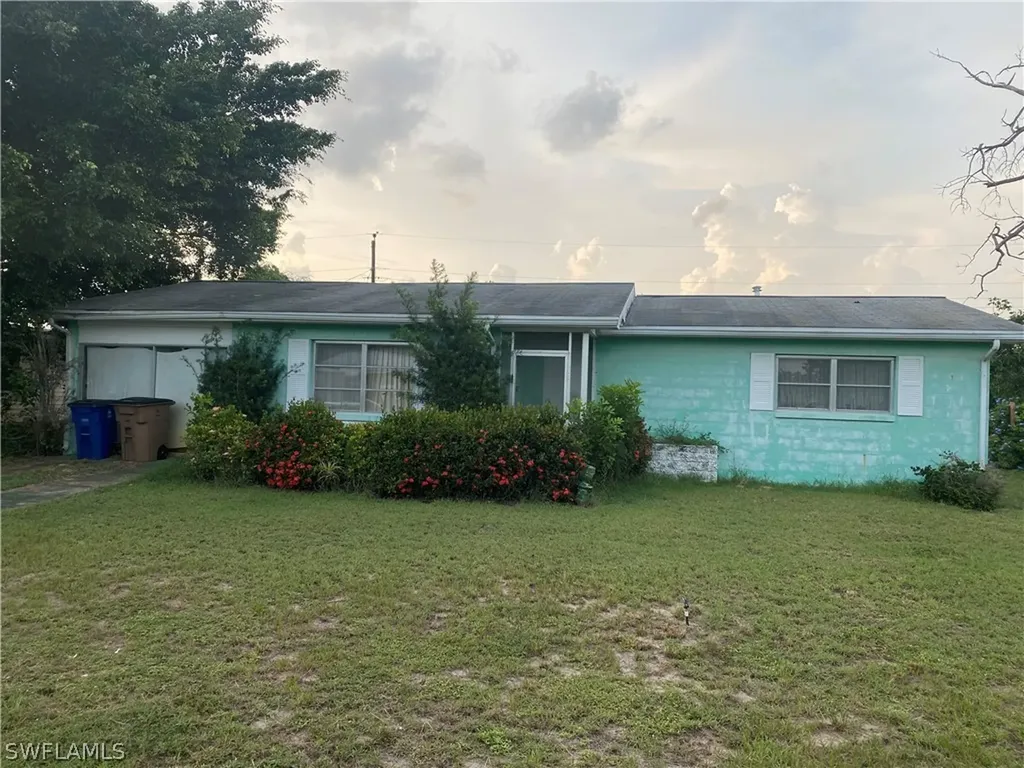 1107 Gifford Avenue N Lehigh Acres FL 33936