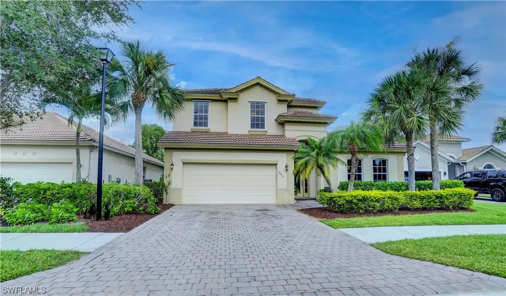 15513 Cadiz Lane Naples FL 34110