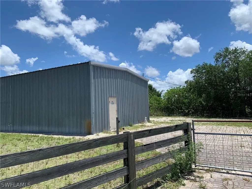 46760 Bermont Road Punta Gorda FL 33982