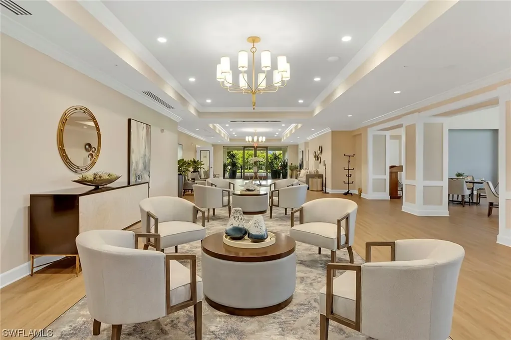 5862 Westbourgh Court Naples FL 34112