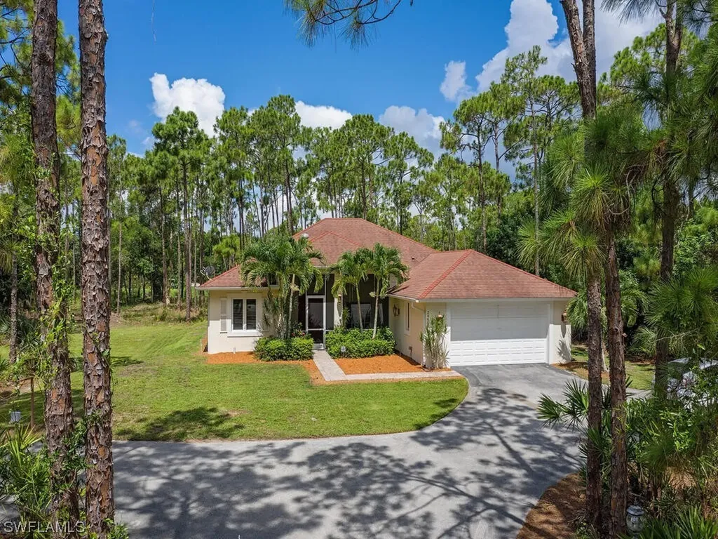 24608 Red Robin Drive Bonita Springs FL 34135
