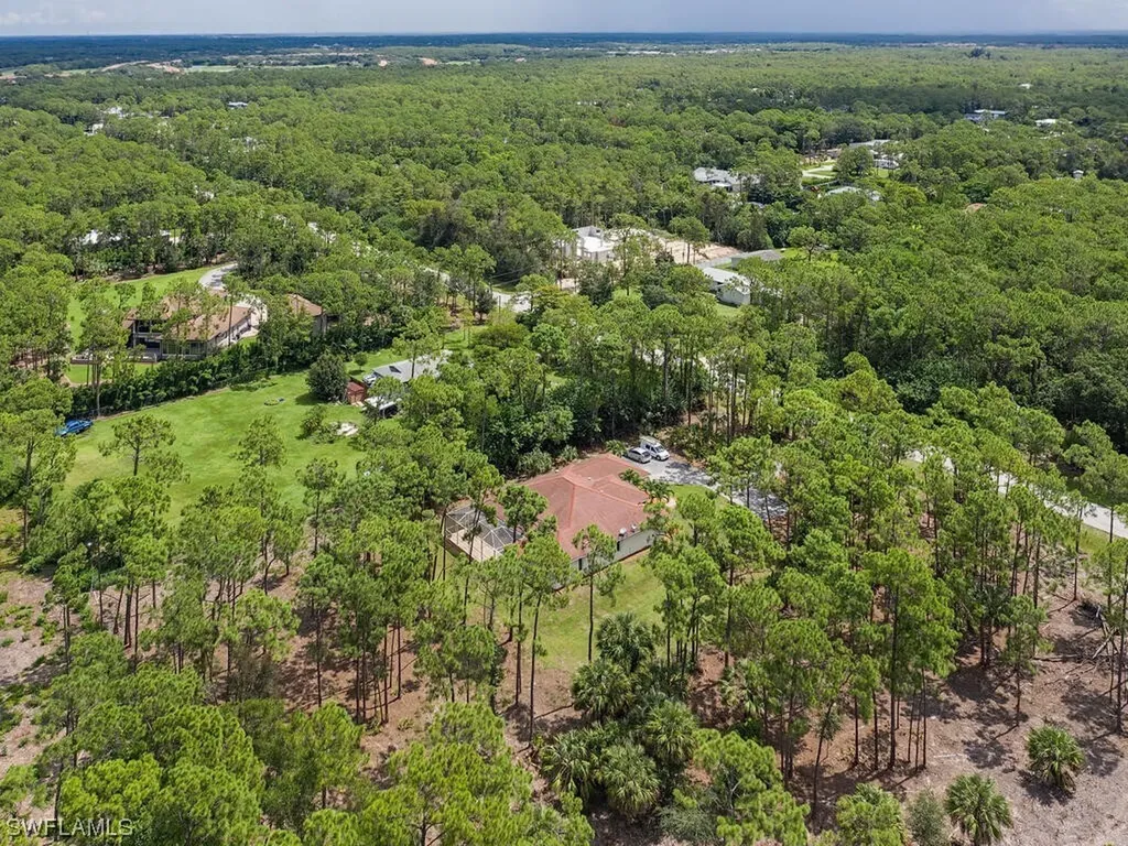 24608 Red Robin Drive Bonita Springs FL 34135