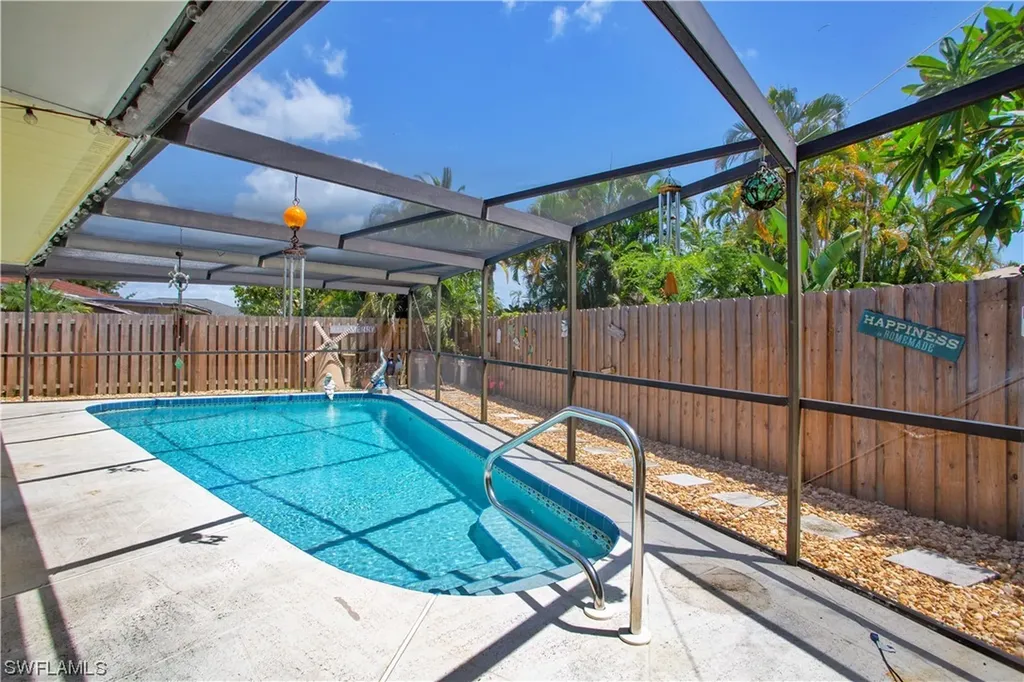 3483 Corana Way Naples FL 34105