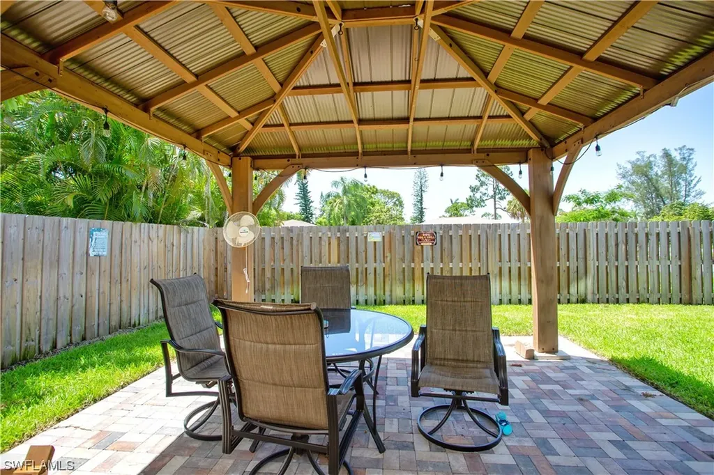 3483 Corana Way Naples FL 34105