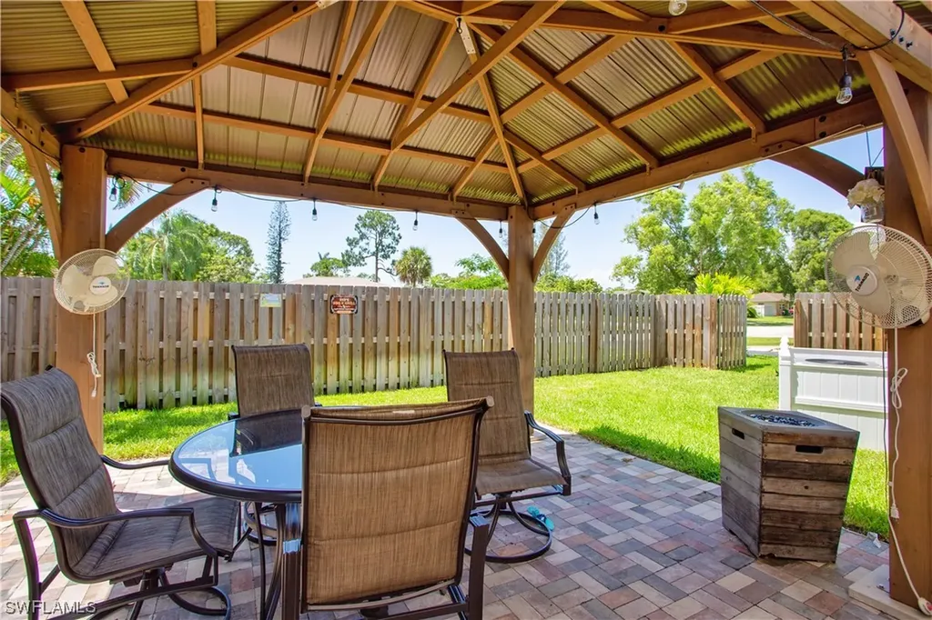 3483 Corana Way Naples FL 34105