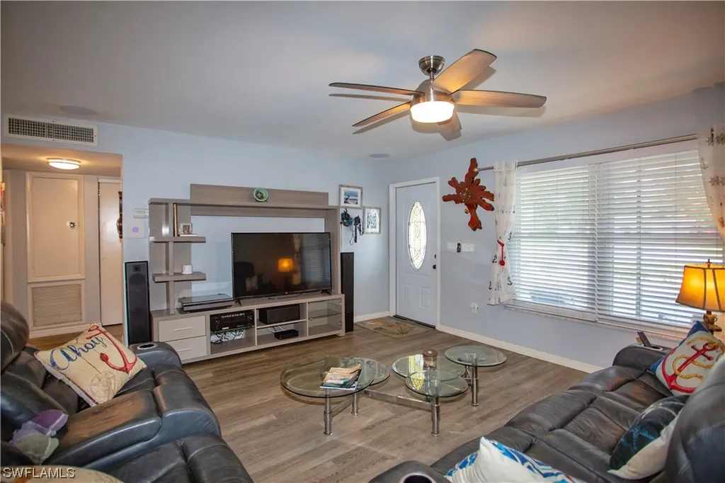 3483 Corana Way Naples FL 34105