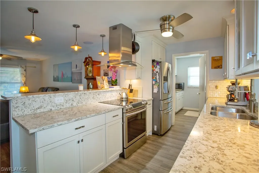 3483 Corana Way Naples FL 34105