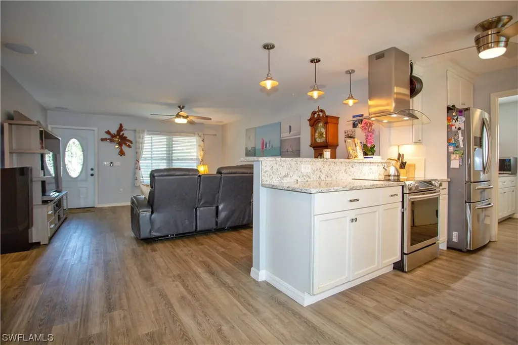 3483 Corana Way Naples FL 34105