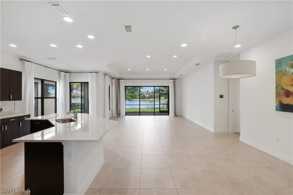 13715 Luna Drive Naples FL 34109