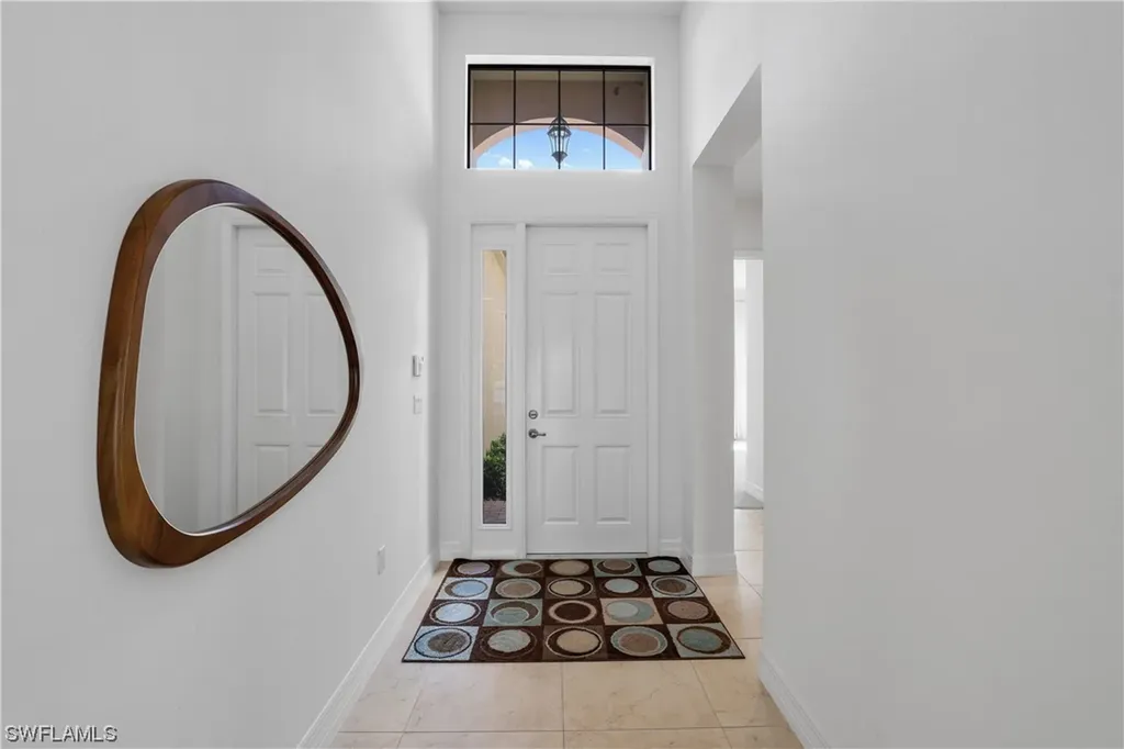 13715 Luna Drive Naples FL 34109