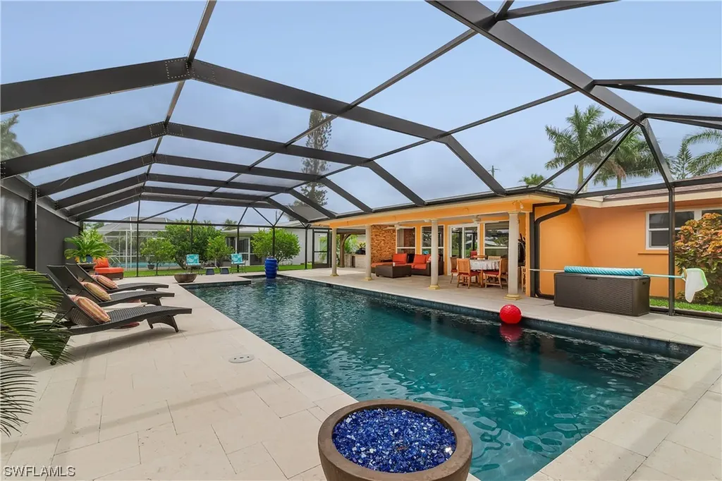1205 SE 43rd Terrace Cape Coral FL 33904