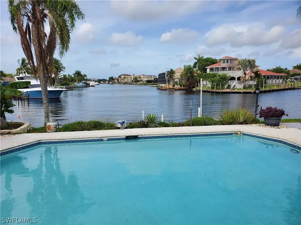1922 SE 45th Street Cape Coral FL 33904